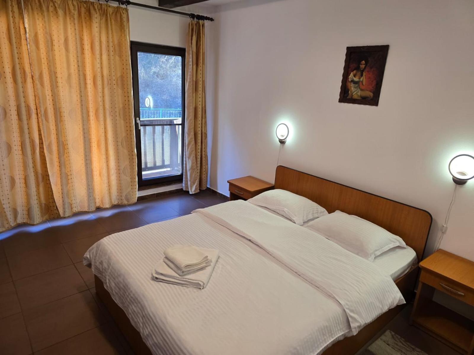 Casa Vivian Hotel Herkulesfürdő Kültér fotó