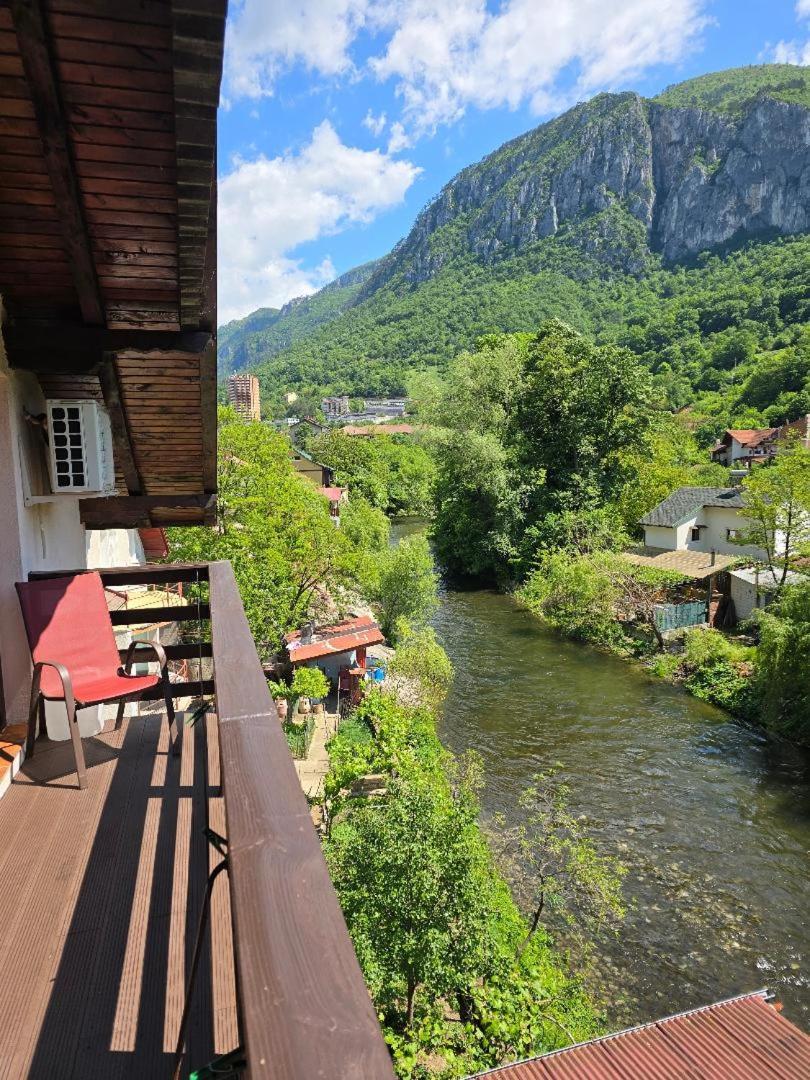 Casa Vivian Hotel Herkulesfürdő Kültér fotó